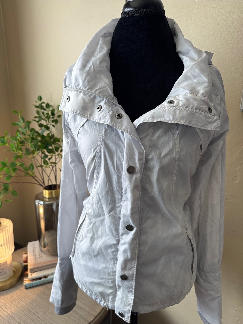 Lucy Windbreaker